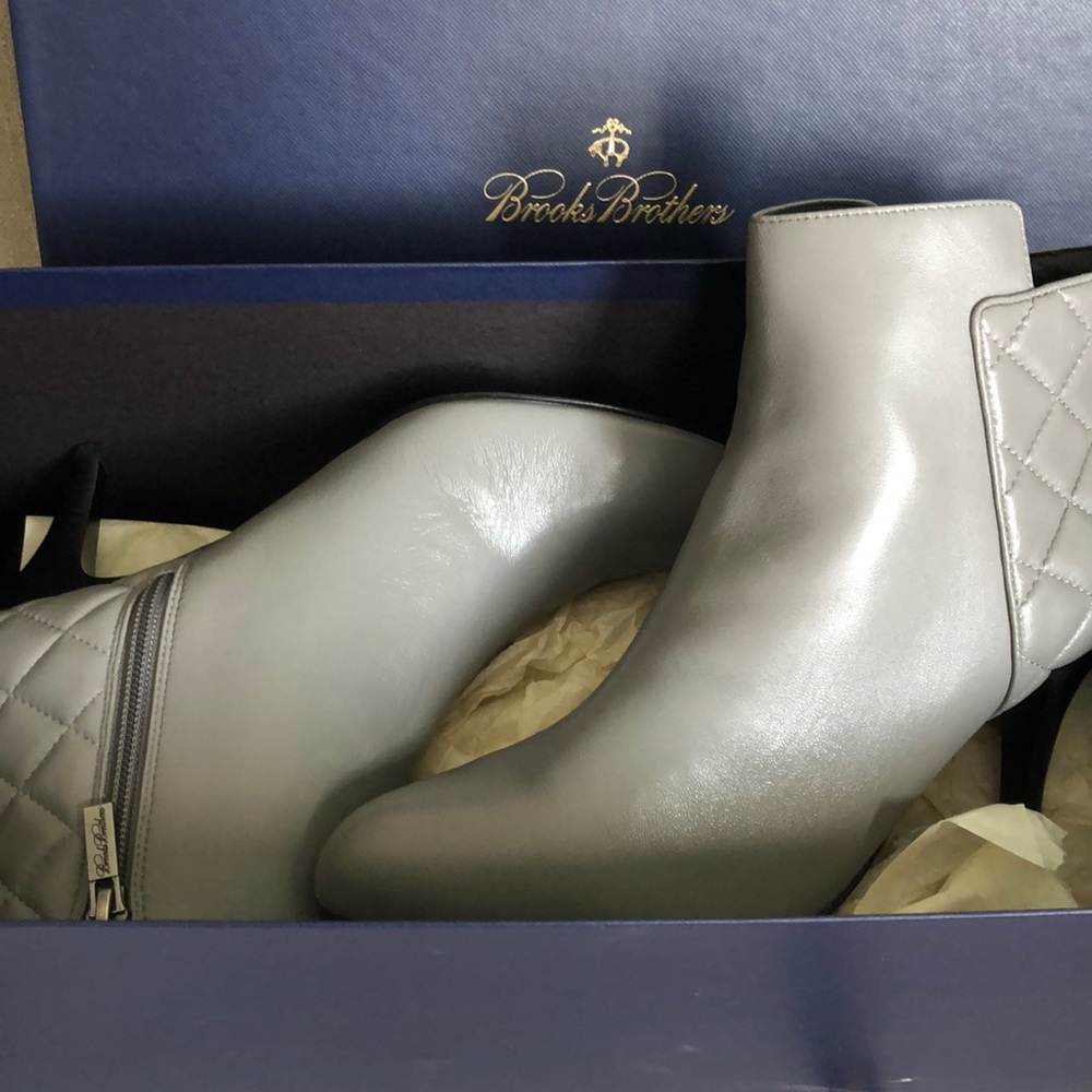 New Gray Leather Booties (9), Brooks Brothers